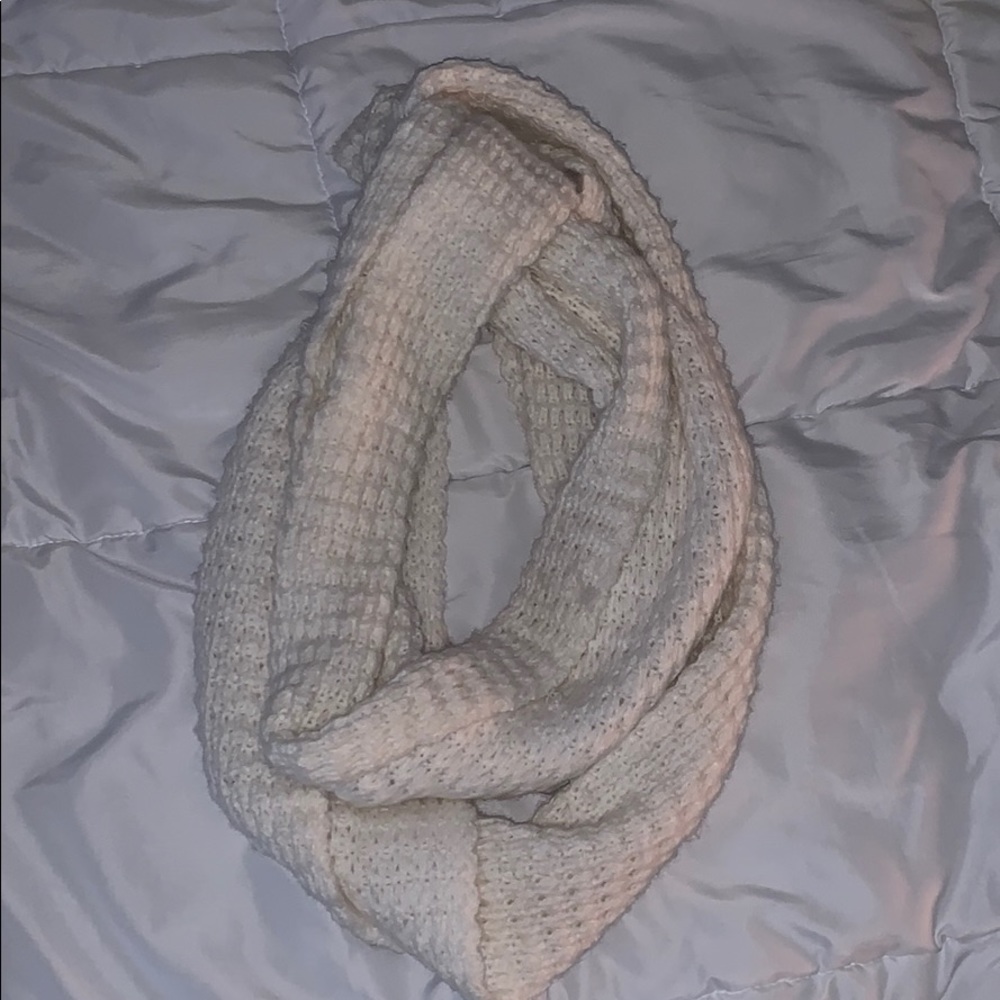 white wrap scarf